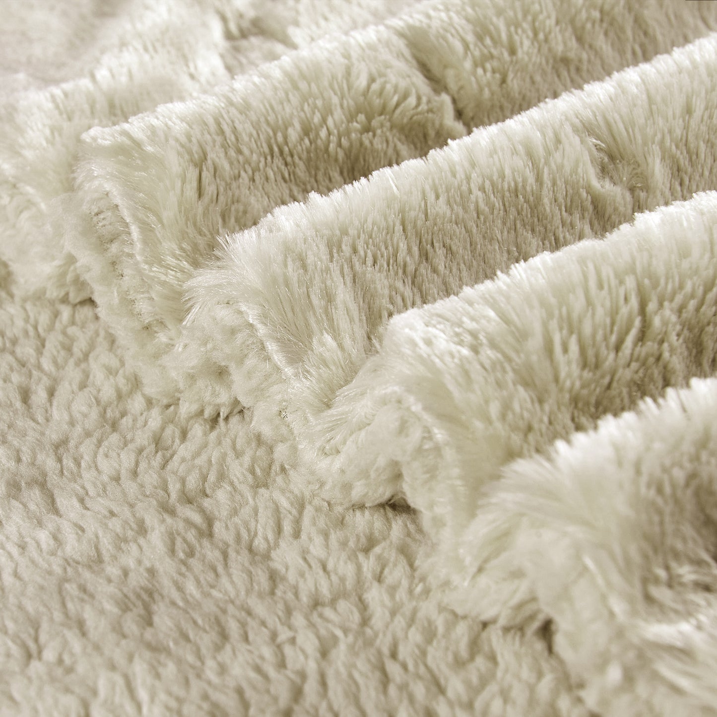 Plain Faux Fur Throw
